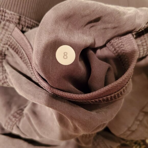 Lululemon Cool Down Crop Pants Green 8 - Picture 4 of 4